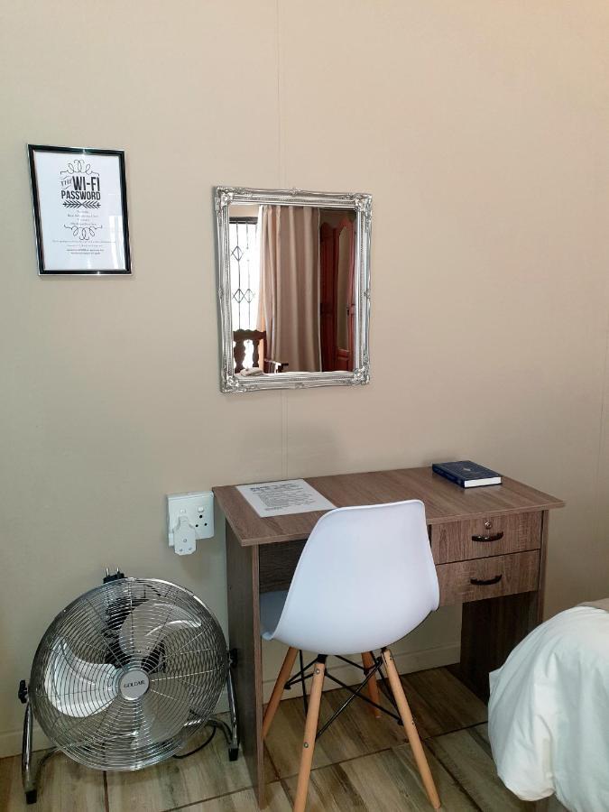 Rand Self-Catering Accommodation Carolina Екстер'єр фото
